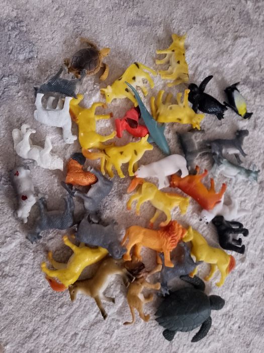 Игрушки фигурки животных