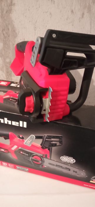 De vânzare drujba pe acumulator