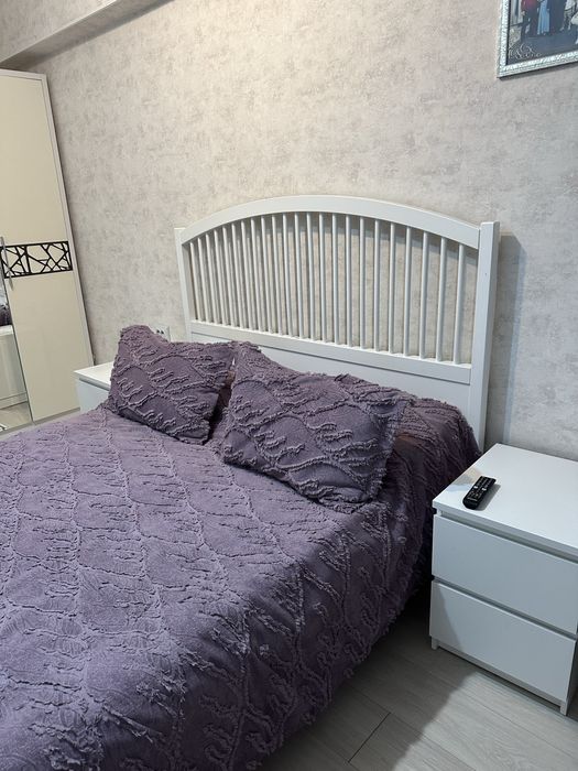 Продаю двухспальную кровать