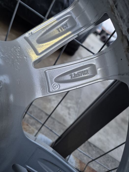 Джанти Dezent 17цола , 5х112 , 7j , et38 , 225/55/17 Vw Audi  Skoda