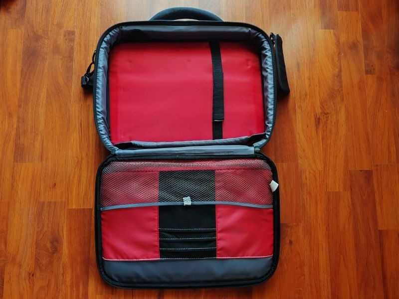 vand geanta laptop CASE LOGIC 15.6 inch