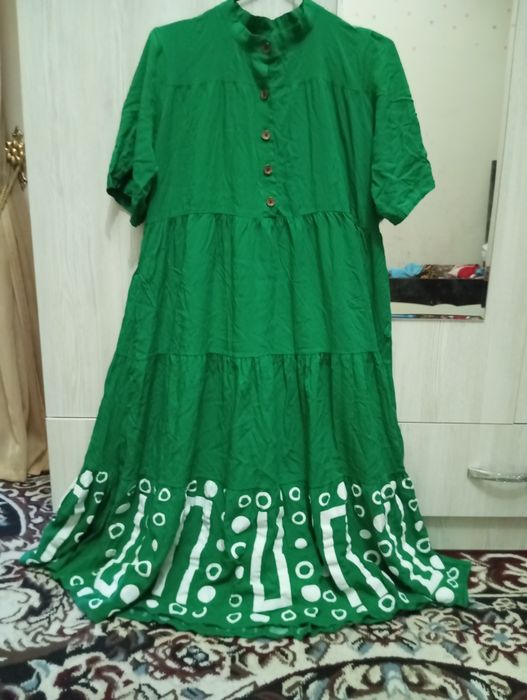 Chiroyli mavsumbop koʻylak