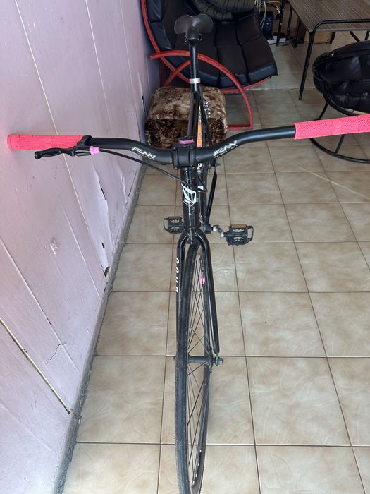 Алуминиев шосеен велосипед