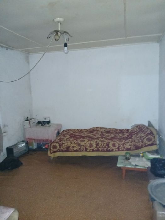 Урта чирчик.тумани.Авангардда.Куйликдан уйгача 9.5км. 1.4 соток 2хона.