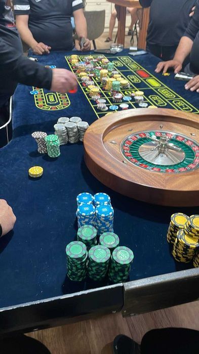 Masa / mese de ruleta - Custom Tables EU