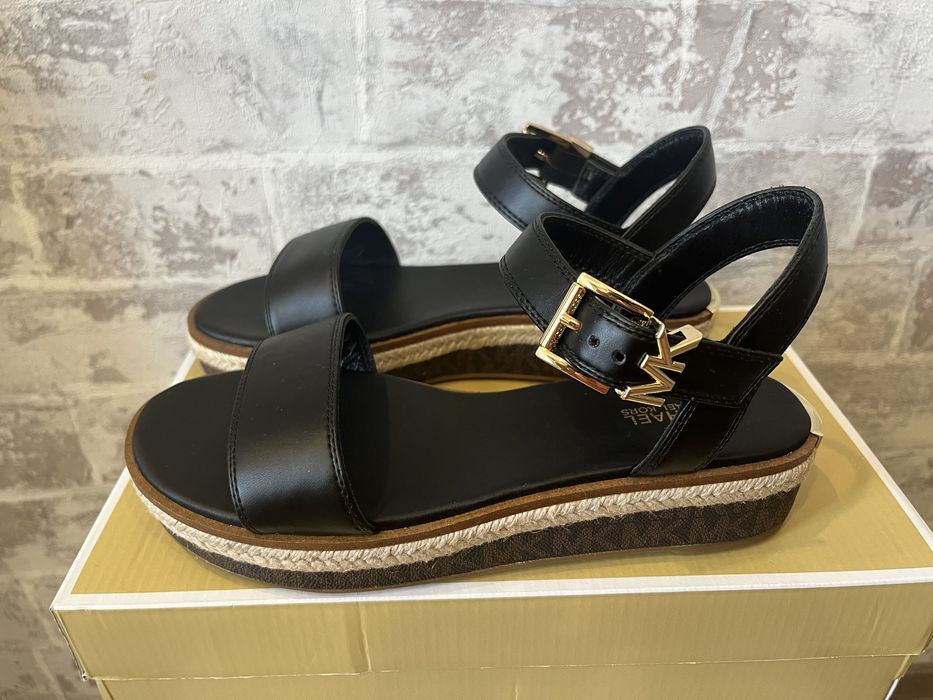 Босоножки Michael Kors