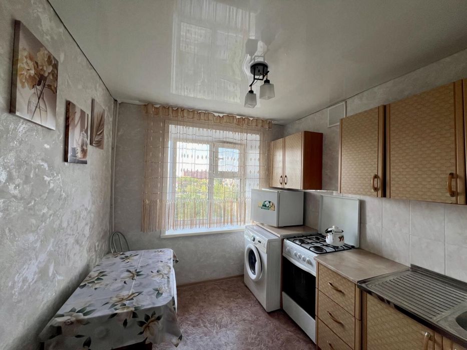 Сдам квартиру посуточно в 4 мкр