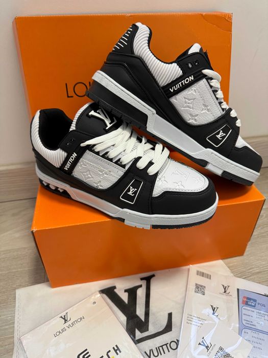 Adidasi Louis Vuitton Trainer Sneaker Black-White Produs Nou-Full Box