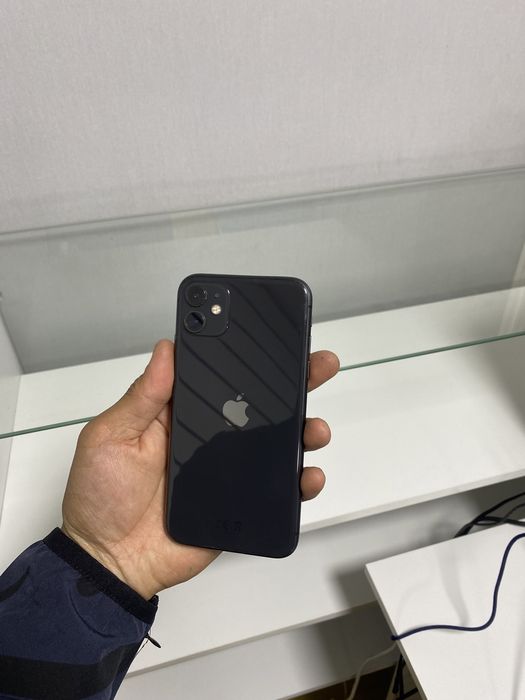 IPhone 11 128gb в отличном состоянии