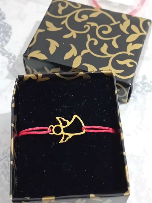 Brățări din șnur cu aur 14k! Brățara este reglabila potrivită pt copii