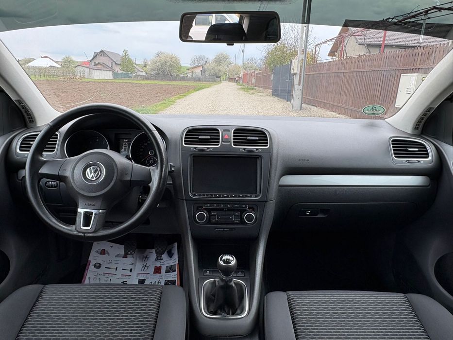VOLKSWAGEN Golf 2011 — imagine 3