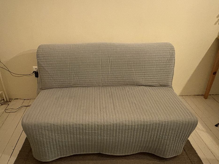 Продавам диван/ легло