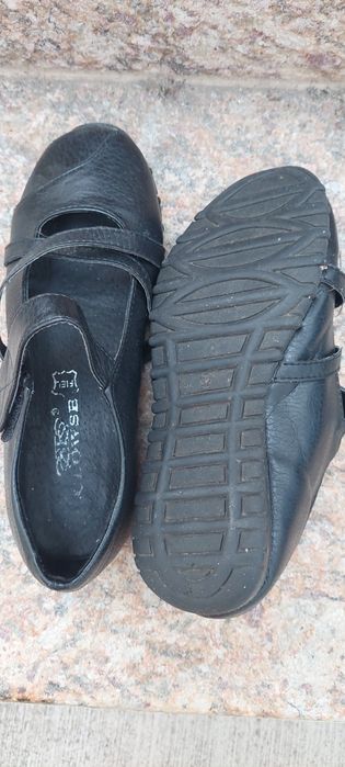 Черни  балеринки ном.32