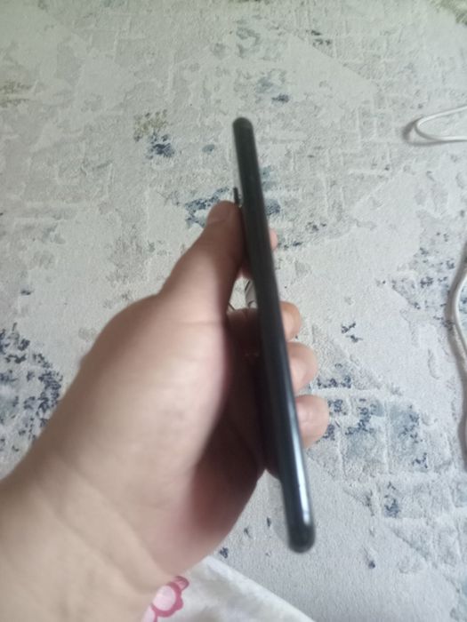 Huawei Mate 20lite 4/64гб