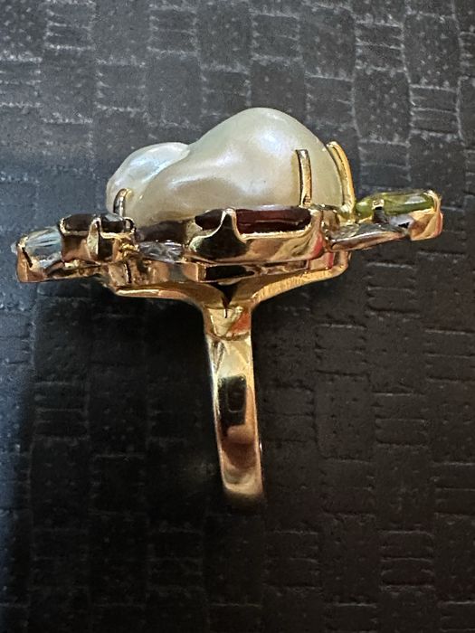 Продается кольцо