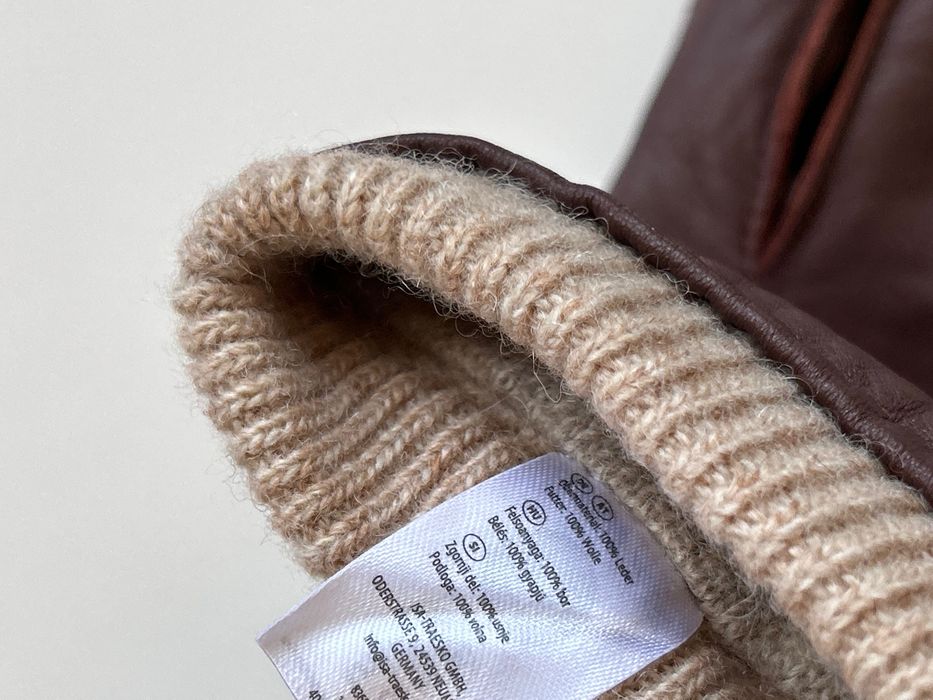 Топли кожени мъжки ръкавици