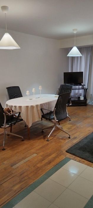 Дава се под наем Тристаен апартамент в София, Белите брези - 100 кв.м за 699 € - Снимка #1