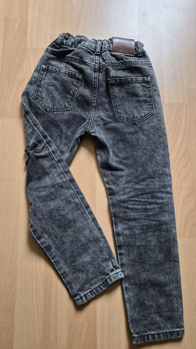 Джинсы детские на 7-8 лет