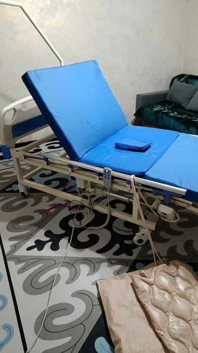 Кровать для лежачего, многофункциональный
