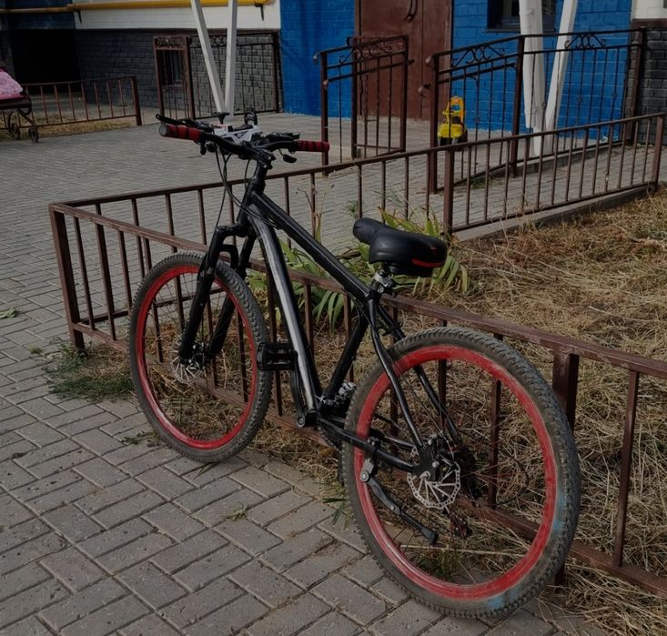 Спортивный велосипед
