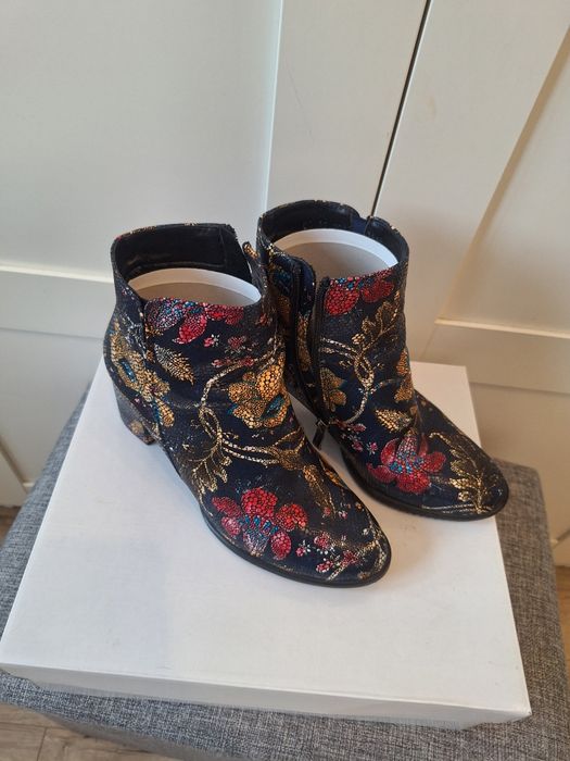 Ghete dama, piele naturala, Italia, Sergio Bardi, mărimea 38