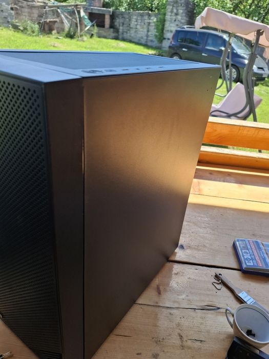 PC Gaming RX 7600 / i5-10400 / 16GB RAM / SSD Samsung 970 EVO 500GB