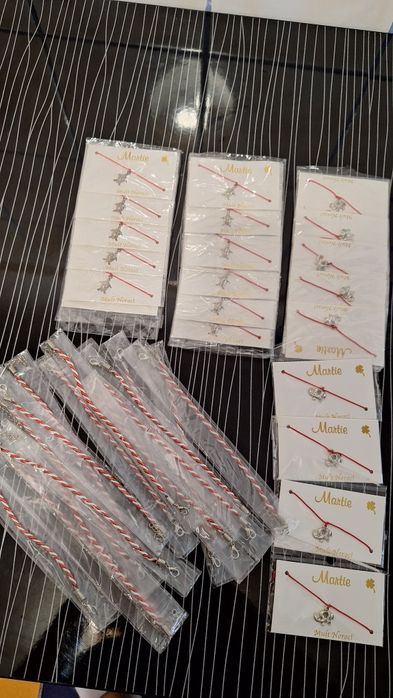 Brăţari reglabile pt mărţisor 51 buc