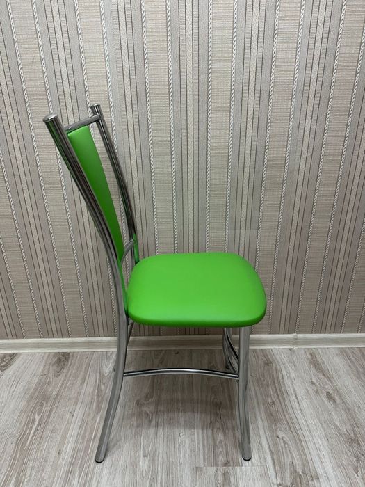 Стулья кухонные комплект