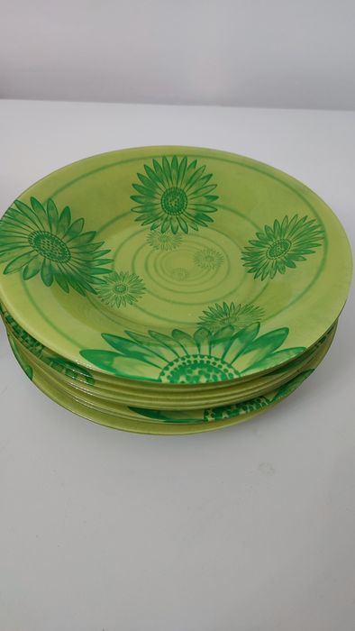 Стеклянные тарелки,в отличном состоянии