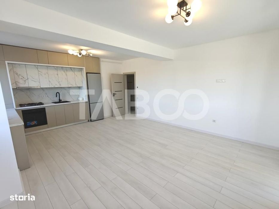 Apartament spatios 3 camere 2 bai 2 balcoane si parcare - COMISION 0