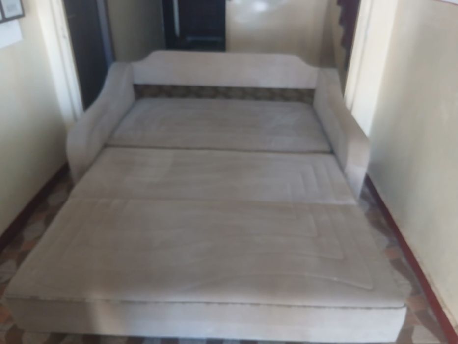 Canapea pat extensibila- oferta  urgent