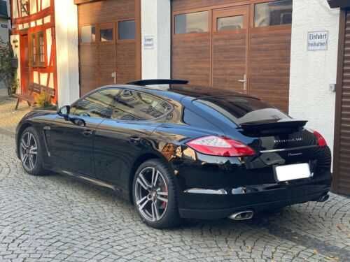 Dezmembrez Porsche Panamera 3.0 Diesel/bara fata panamera/aripa/far/