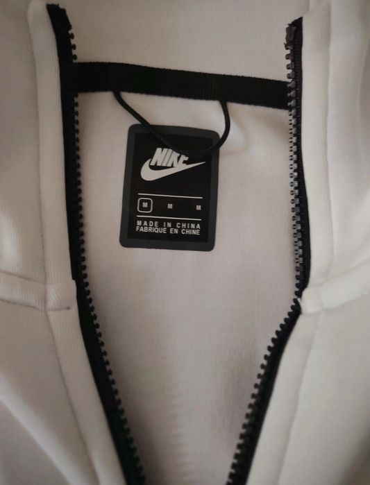 Nike Tech negru cu alb