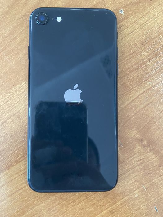 IPhone SE 2 поколения