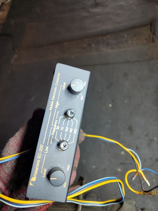 Продам сабвуфер рабочий.