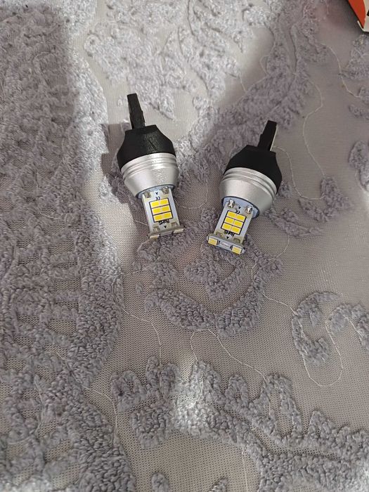 Bec led W21,produs nou