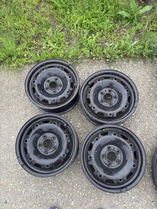 Vand 4 jante originale skoda fabia