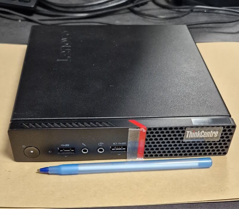 Mini PC Lenovo Ryzen 5 cu 16 GB DDR4 NVME Wi-Fi