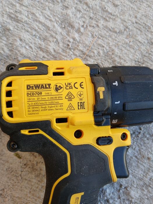 Безчеткови машини  Dewalt 18волта