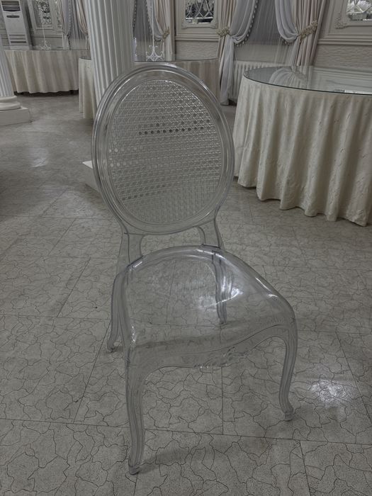 Стулья ,без минусов ,крепкий