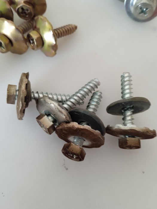 Винтове различни, 41 бр.(8+5+12+4+4+4+4)
