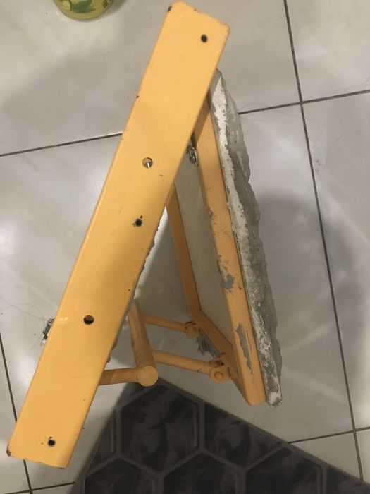 Продам люк алюминиевый