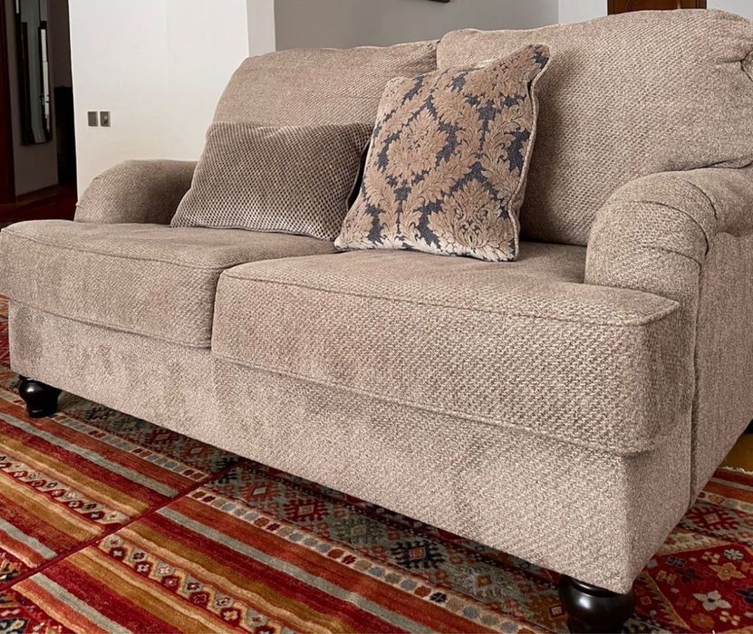 Продам диваны ashley fermoy