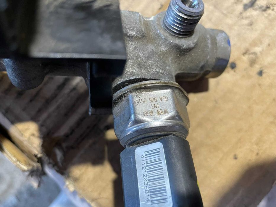 Лява Горивна Рейка Porsche Cayenne 3.0D 92A/2012