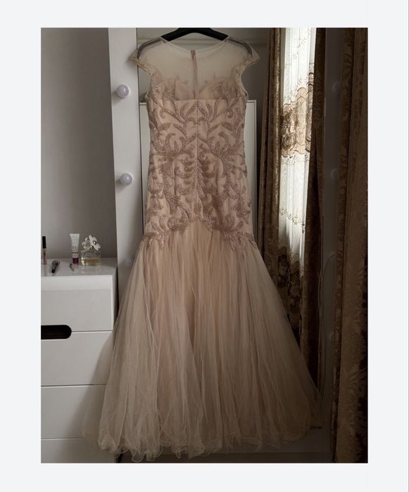 Платье вечерние размер XS, 42 размер