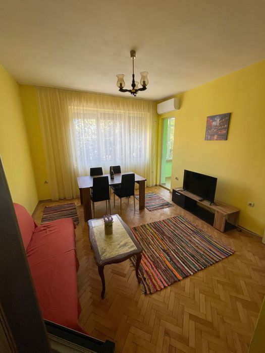 Дава се под наем Тристаен апартамент в Пловдив, Център - 86 кв.м за 561 € - Снимка #5