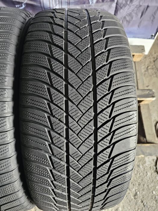 2 anvelope iarna 235 50 19 Bridgestone 2021