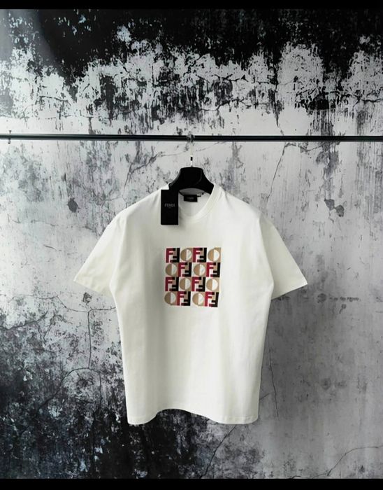 Tricou Fendy calitate premium