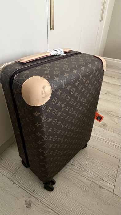 Чемодан Louis Vuitton