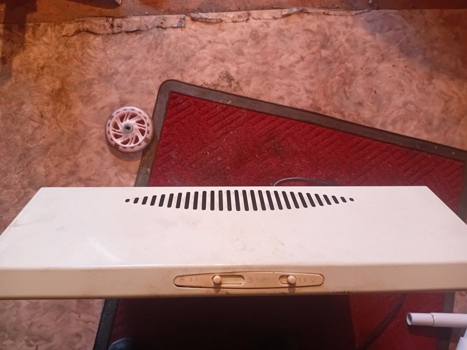 Продам вытяжку рабочий